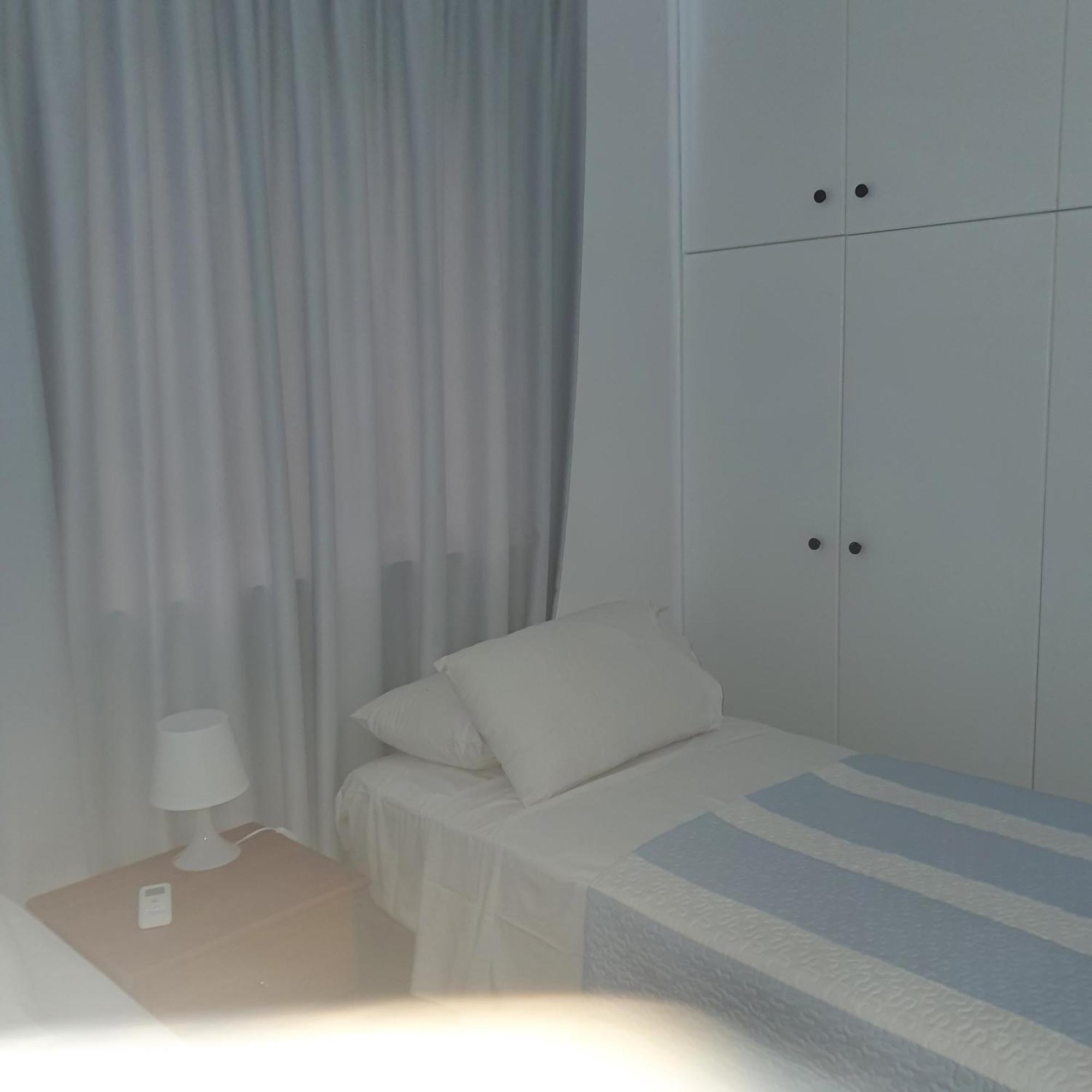G&E Harbour Apartments Latsi Eksteriør bilde